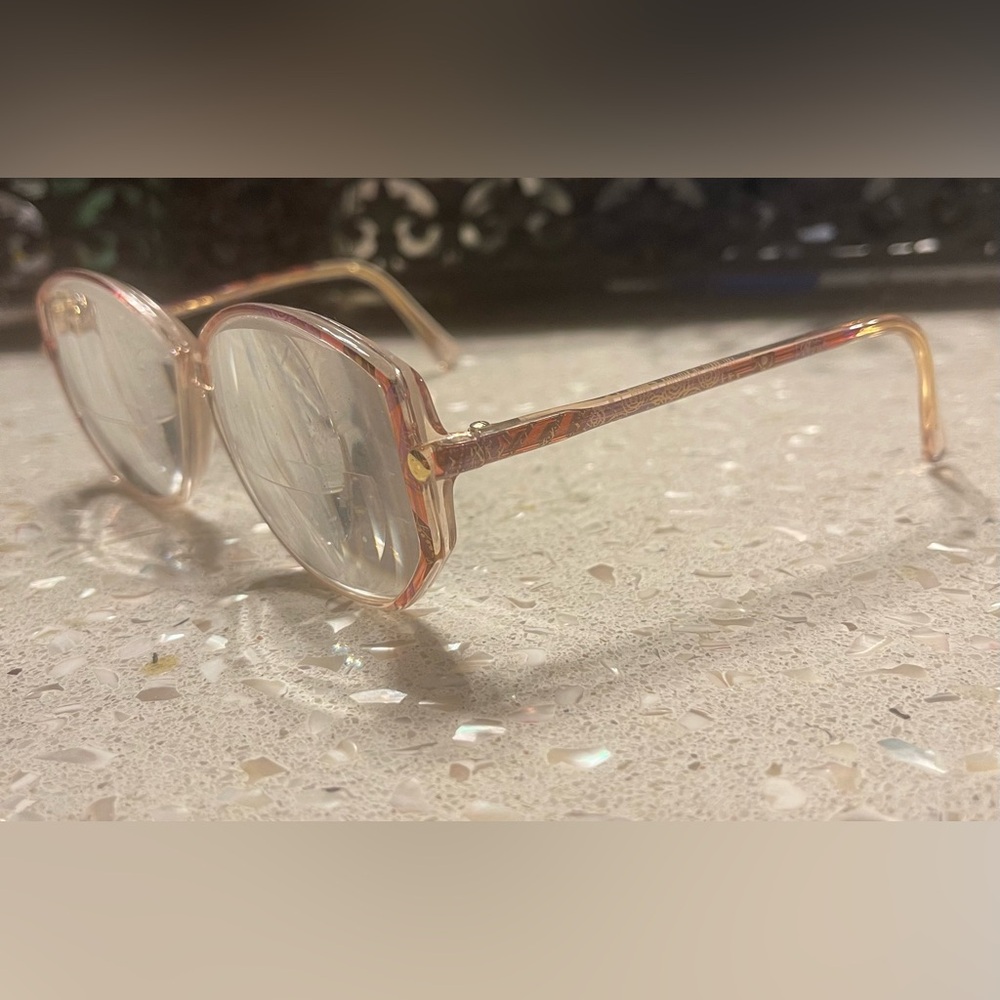 Silhouette Glasses